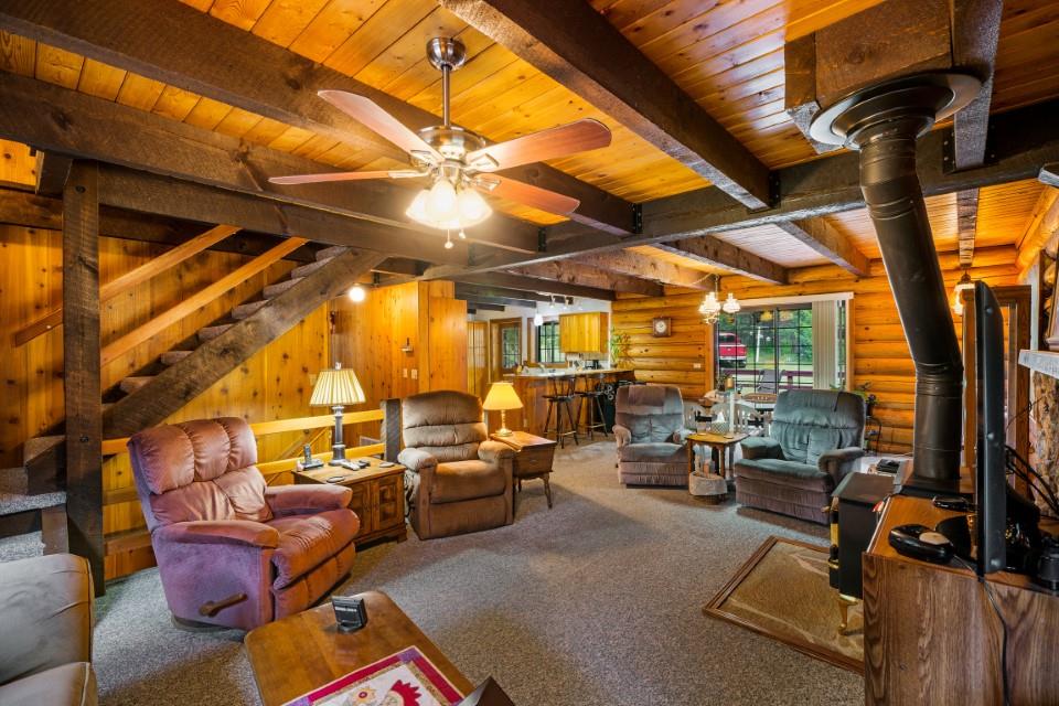 11203 East Whispering Pines Road Elk, WA 99009 - Photo 4 of 20
