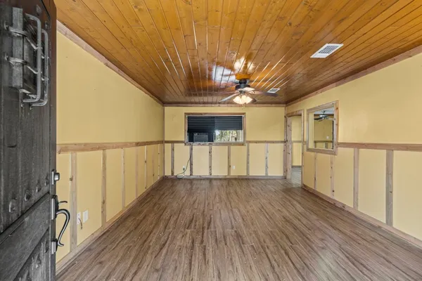 $279,000 | 7117 Avenue D, Santa Fe, TX 77510