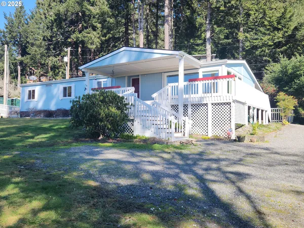 $499,000 | 15819 Highway 101, Brookings, OR 97415