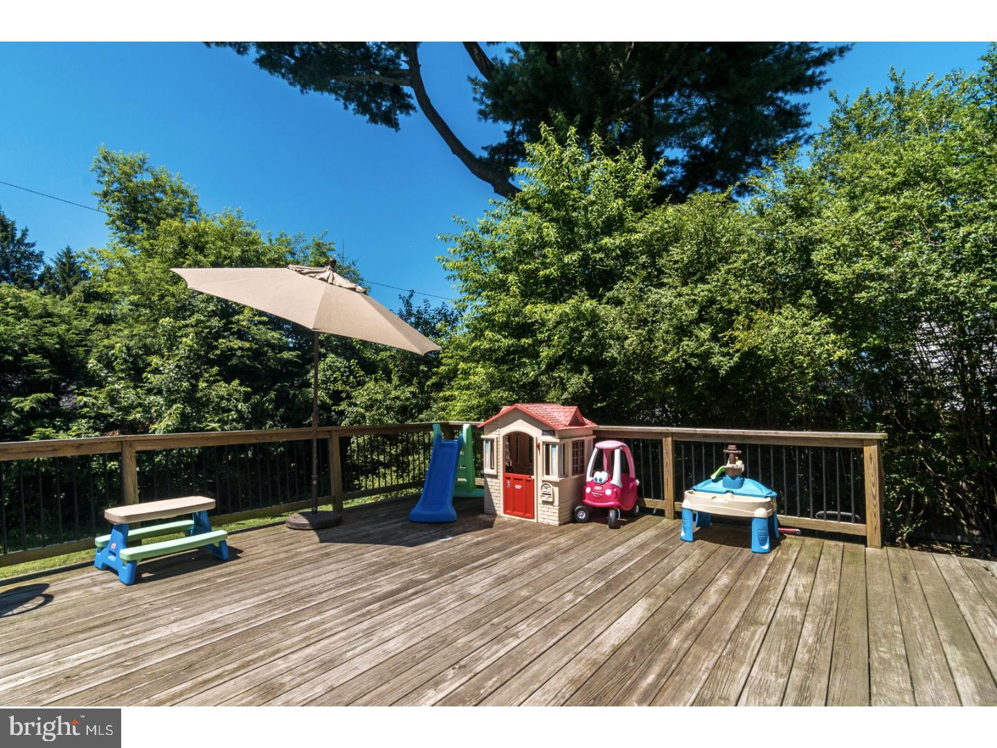 1502 Allen Road Oreland, PA 19075 - Photo 19 of 22 Deck