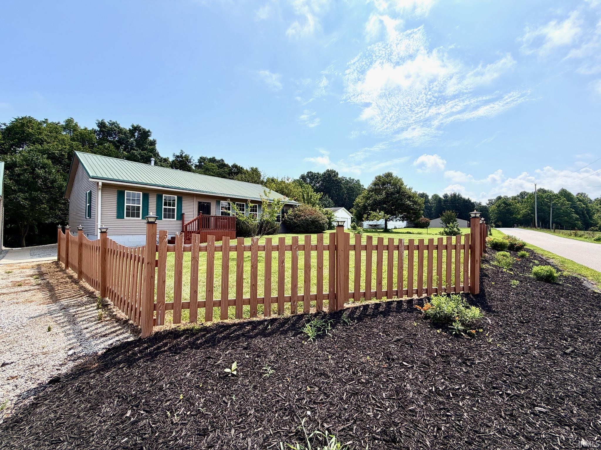 938 McFadden Ridge Road Bedford, IN 47421 - Photo 4 of 48