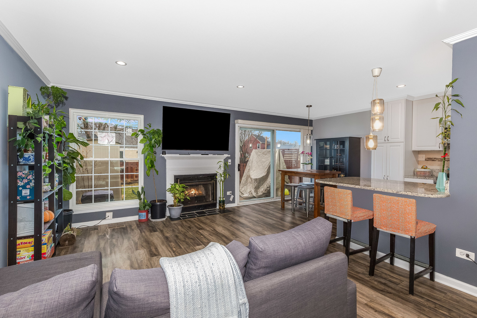 664 Wedgewood Drive Hanover Park, IL 60133 - Photo 3 of 15