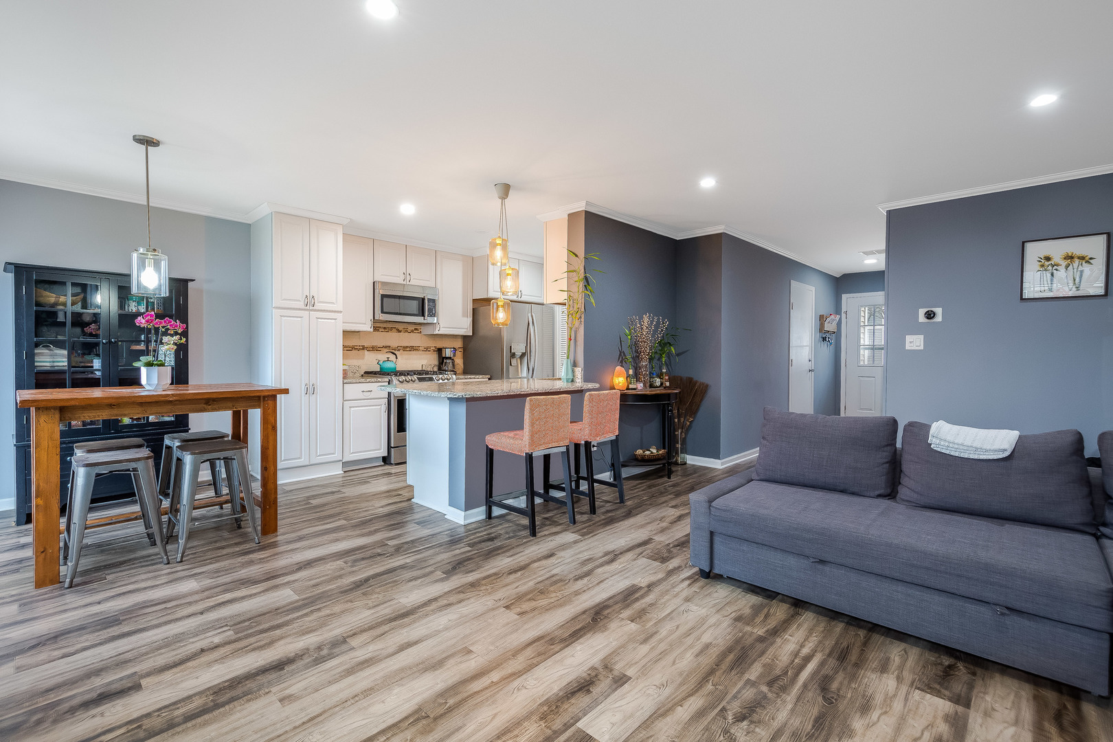 664 Wedgewood Drive Hanover Park, IL 60133 - Photo 5 of 15