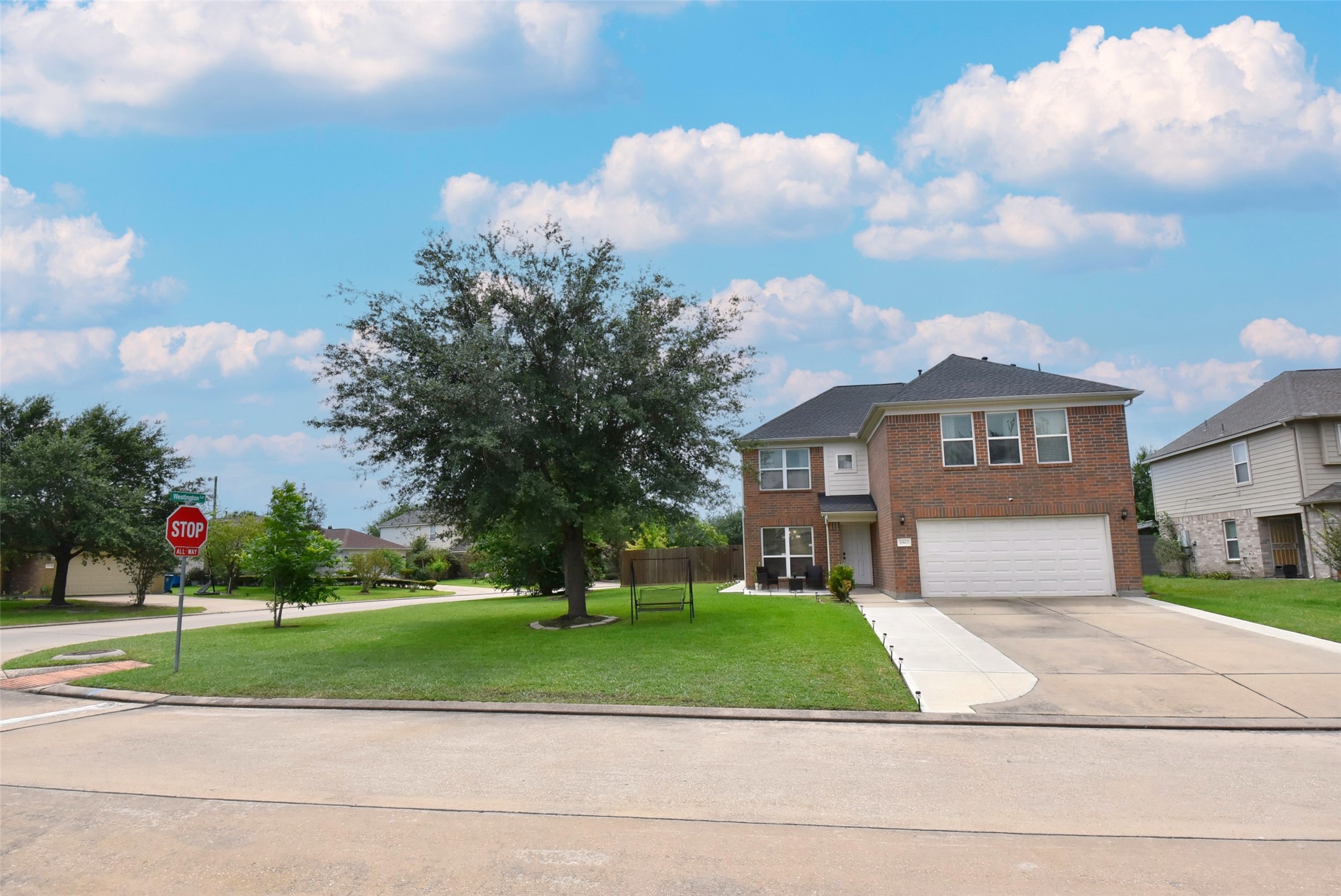 10603 Ince Lane Houston, TX 77040 - Photo 3 of 32