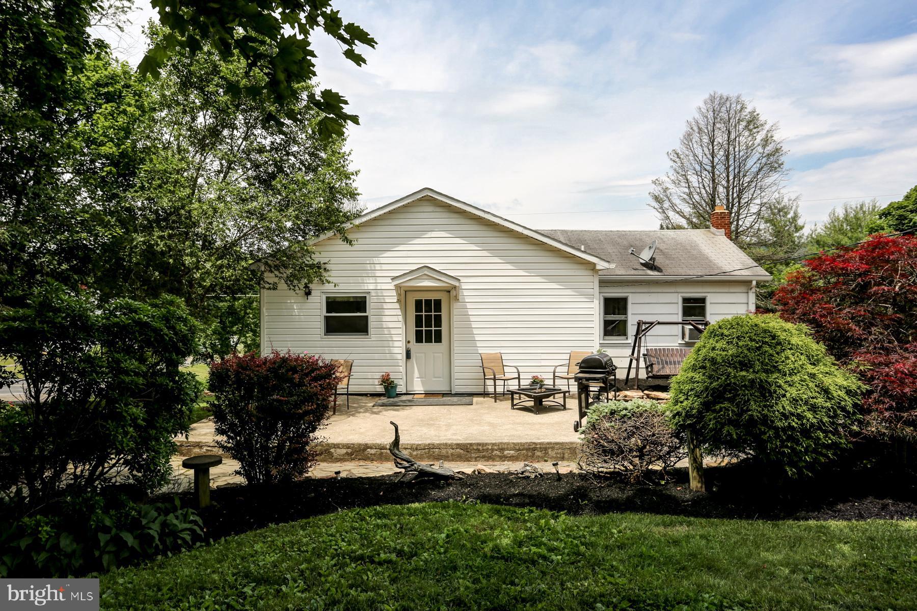 987 Paradise Road Duncannon, PA 17020 - Photo 2 of 28 Gallery Image 2