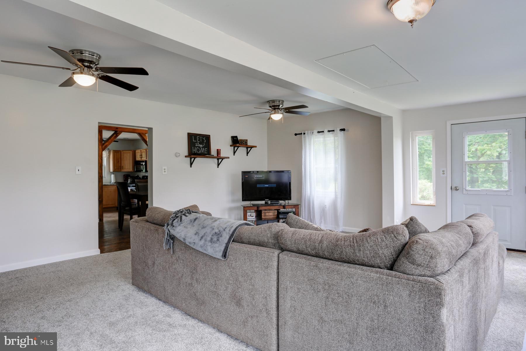 987 Paradise Road Duncannon, PA 17020 - Photo 7 of 28 Gallery Image 7