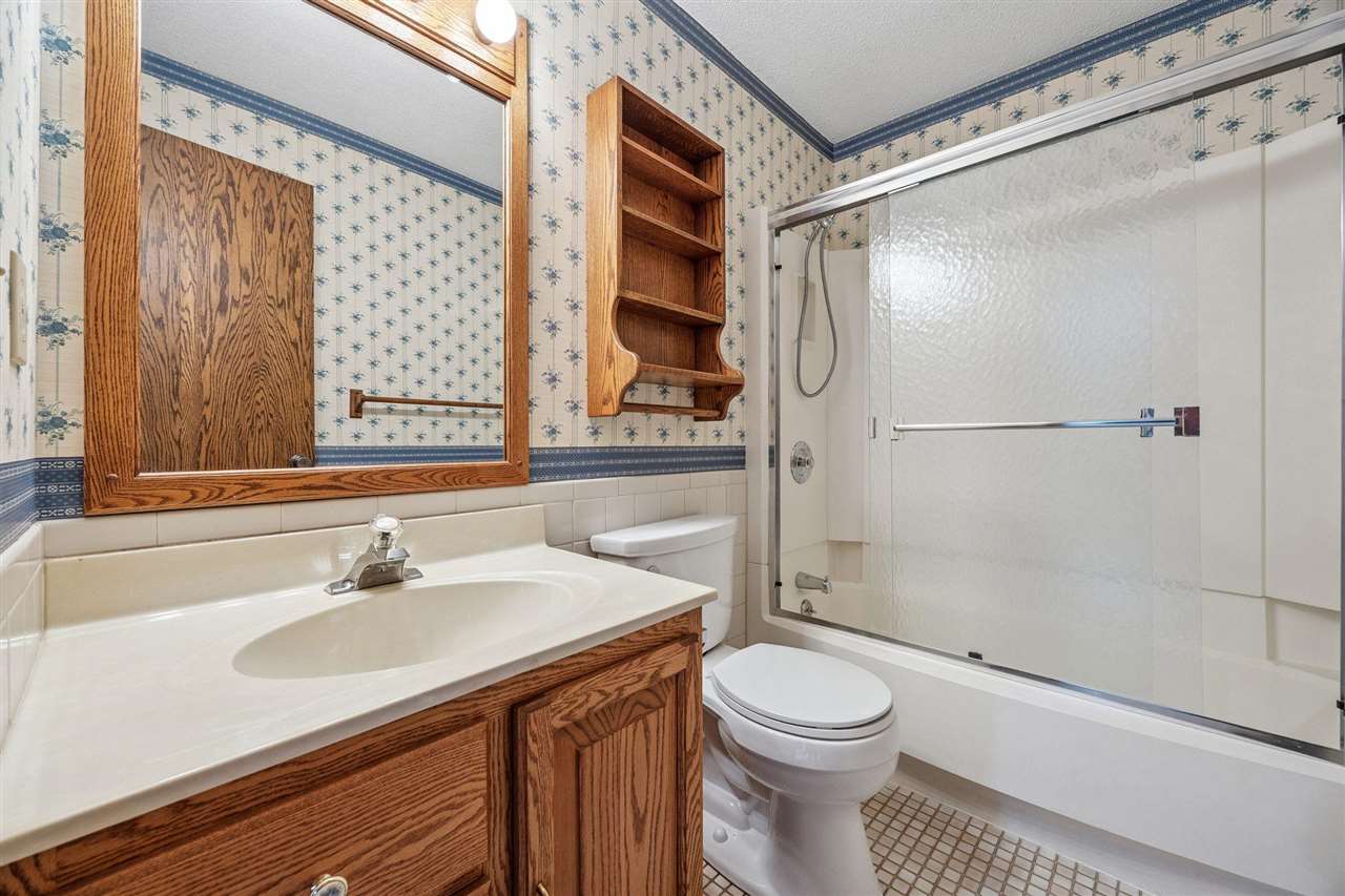 3603 Meadowknolls Road Marion, IA 52302 - Photo 25 of 34 Gallery Image 25