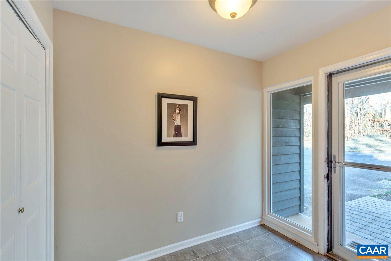 1065 Hunters Ridge Road Earlysville, VA 22936 - Photo 2 of 27
