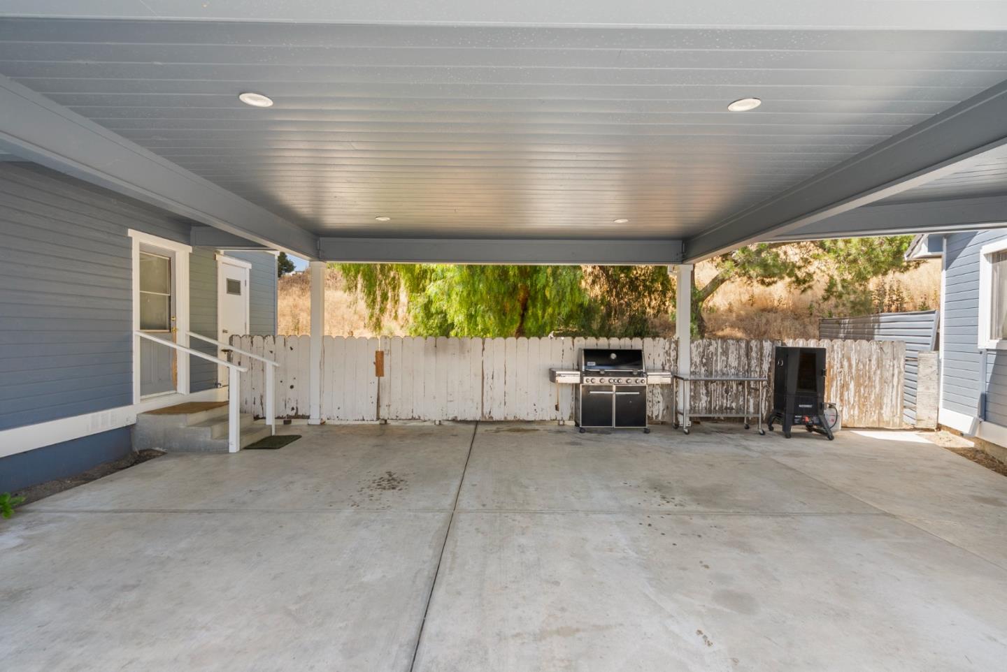 695 Hospital Road Hollister, CA 95023 - Photo 44 of 61