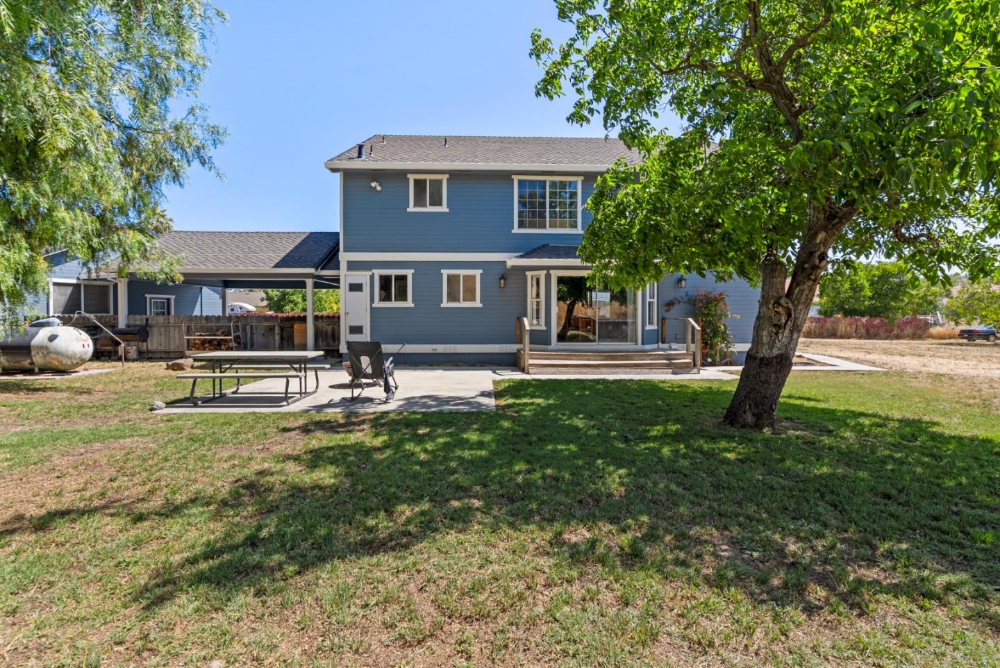 695 Hospital Road Hollister, CA 95023 - Photo 47 of 61 a front view of a house with a yard