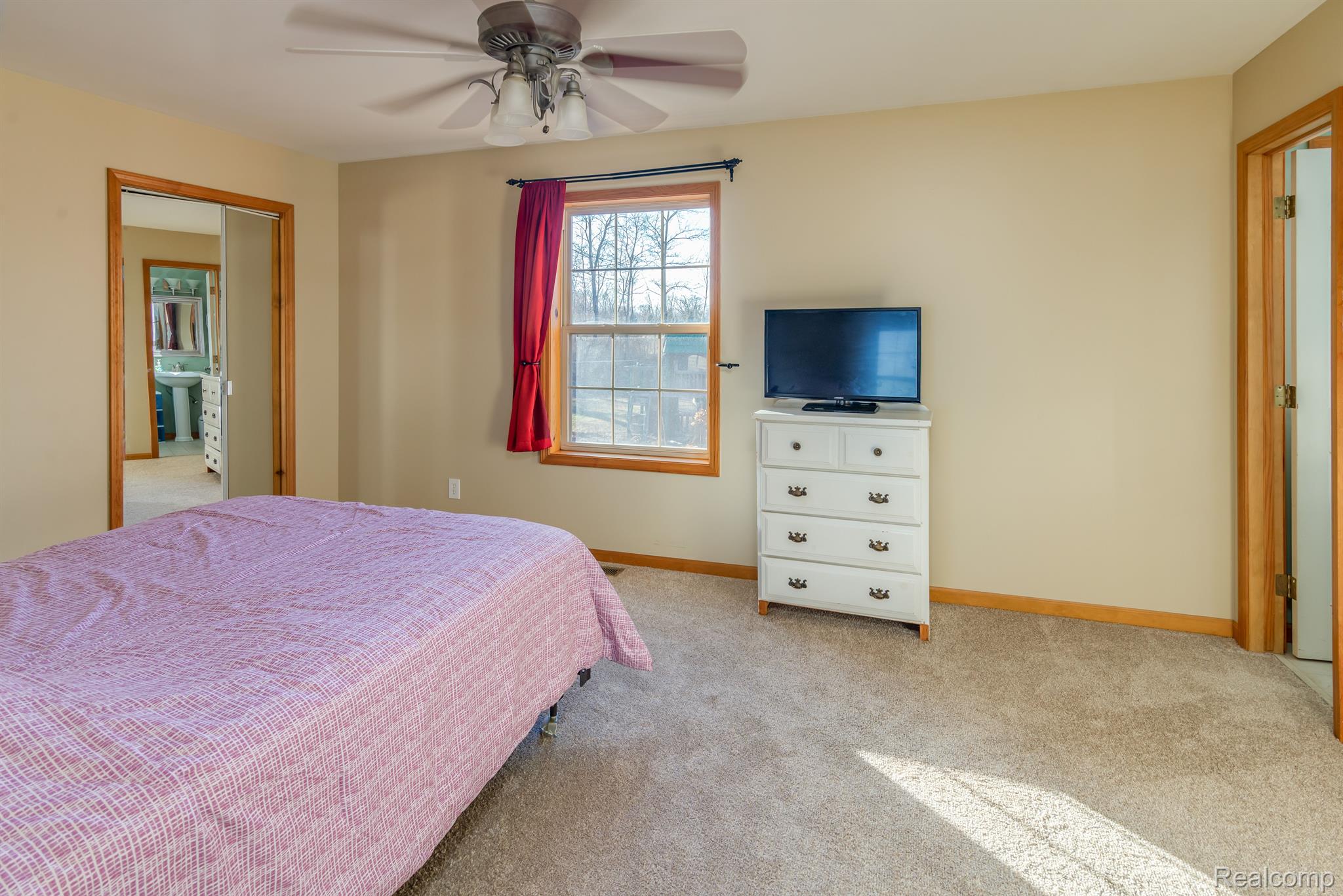 13510 Torrey Road Fenton, MI 48430 - Photo 18 of 32 Gallery Image 18