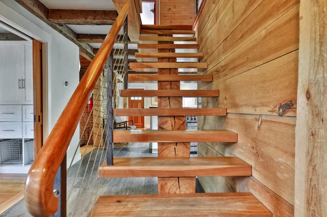 $670,000 | 162 Campbell Road, Rochester, VT 05767