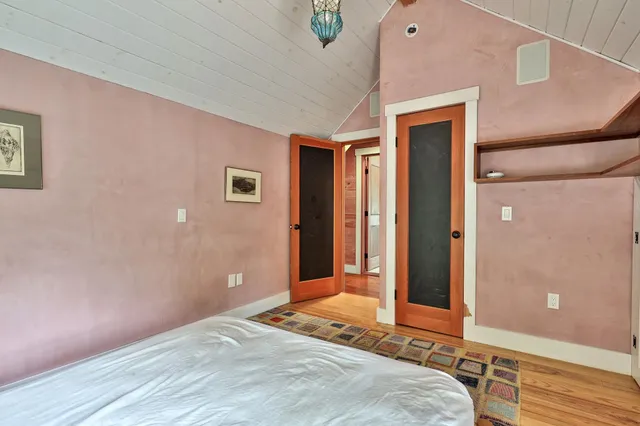 $670,000 | 162 Campbell Road, Rochester, VT 05767