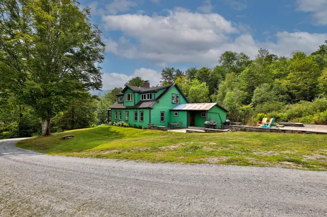 $670,000 | 162 Campbell Road, Rochester, VT 05767