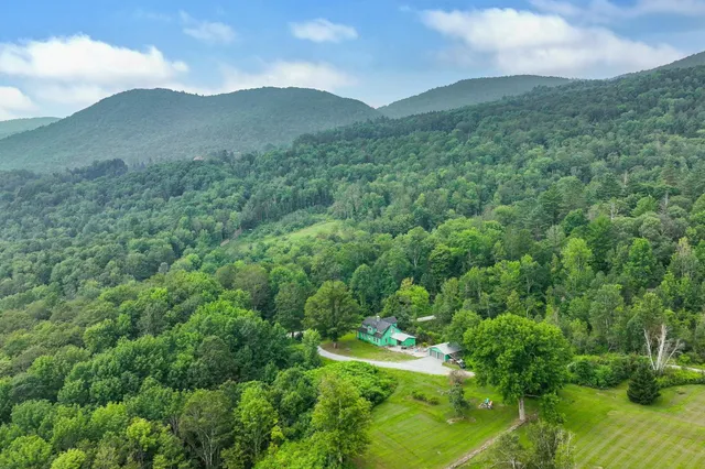 $670,000 | 162 Campbell Road, Rochester, VT 05767