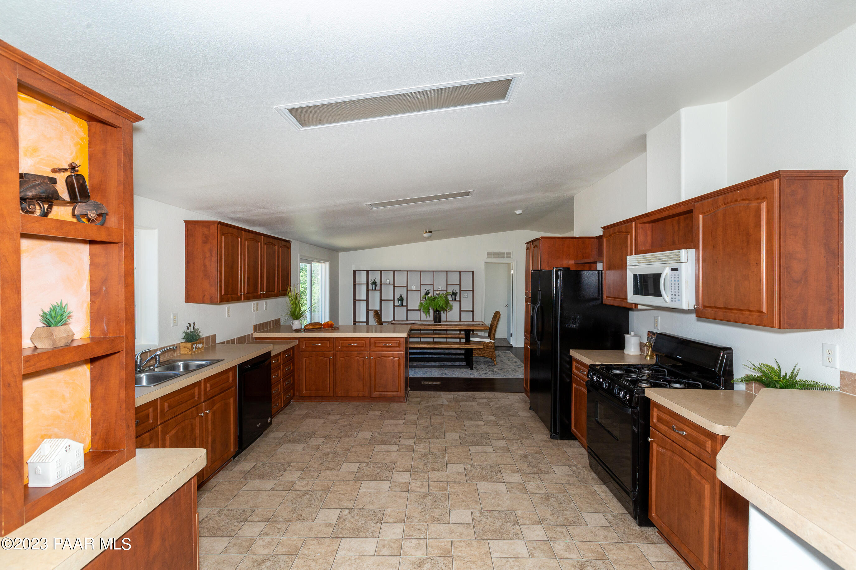 21605 Roberts Road Paulden, AZ 86334 - Photo 14 of 33 McQuality Designs & Sevices-831