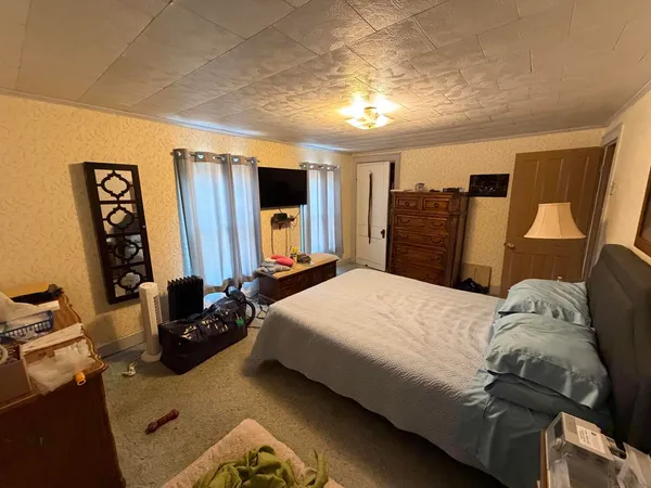 $149,900 | 304 South Poplar Street, Onarga, IL 60955