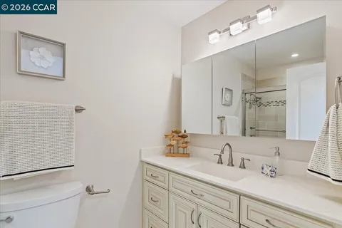 $949,000 | 407 Roanoke Drive, Martinez, CA 94553