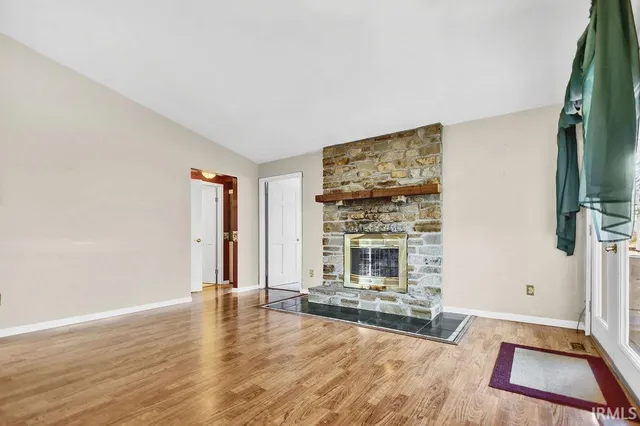 $275,000 | 546 Lois Lane, Bloomington, IN 47403