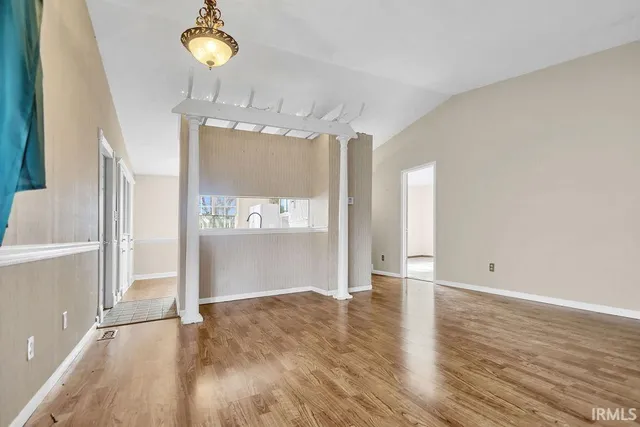 $275,000 | 546 Lois Lane, Bloomington, IN 47403