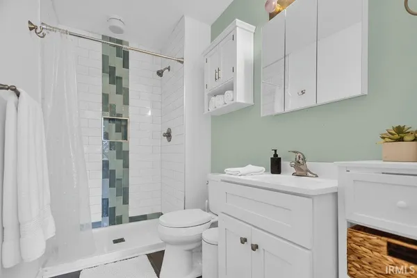 $256,000 | 546 Lois Lane, Bloomington, IN 47403