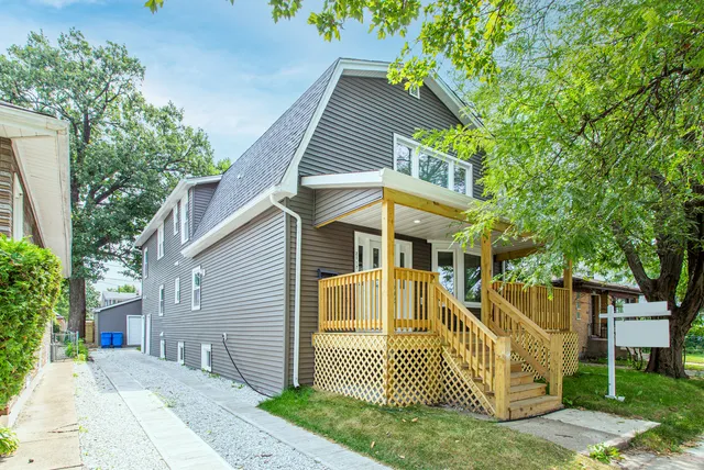 $579,000 | 2117 North Mulligan Avenue, Chicago, IL 60639