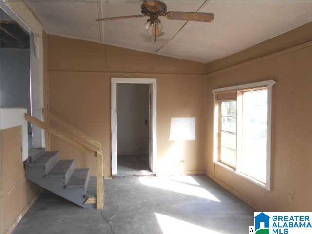 215 South Park Road Southwest Birmingham, AL 35211 - Photo 12 of 17
