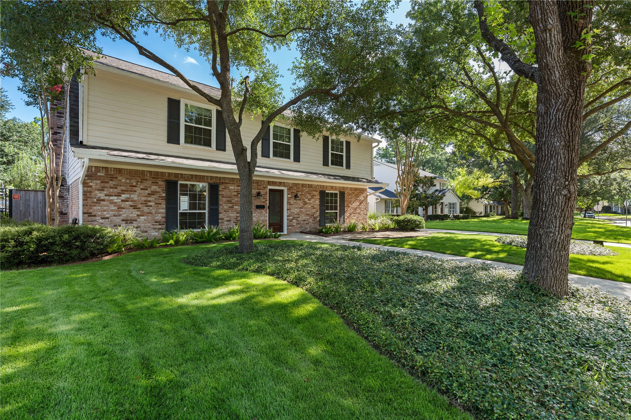 14219 Apple Tree Road Houston, TX 77079 - Photo 1 of 33 14219 Apple Tree Front Elevation