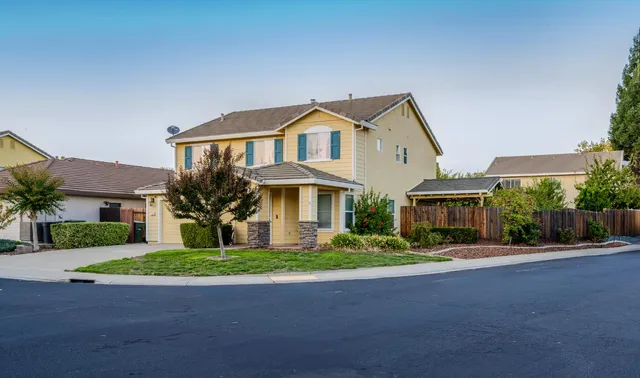 $675,000 | 1800 Ambridge Drive, Roseville, CA 95747
