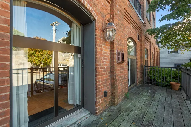 $3,500 | 17 Water Street, Unit A10, Groton, CT 06355