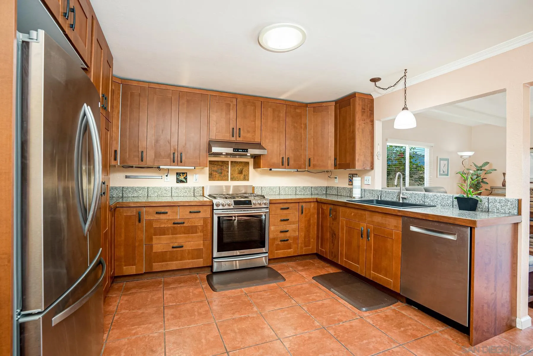 8388 Menkar Road San Diego, CA 92126 - Photo 4 of 37 Gallery Image 4