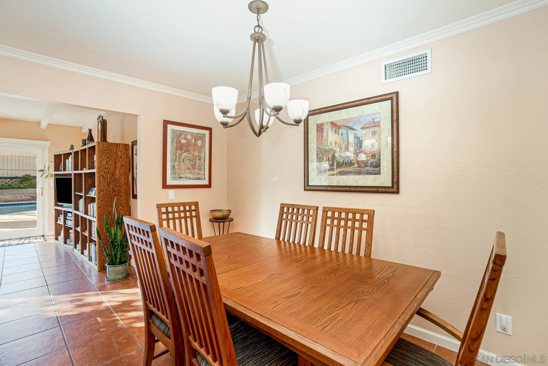 8388 Menkar Road San Diego, CA 92126 - Photo 7 of 37 Gallery Image 7