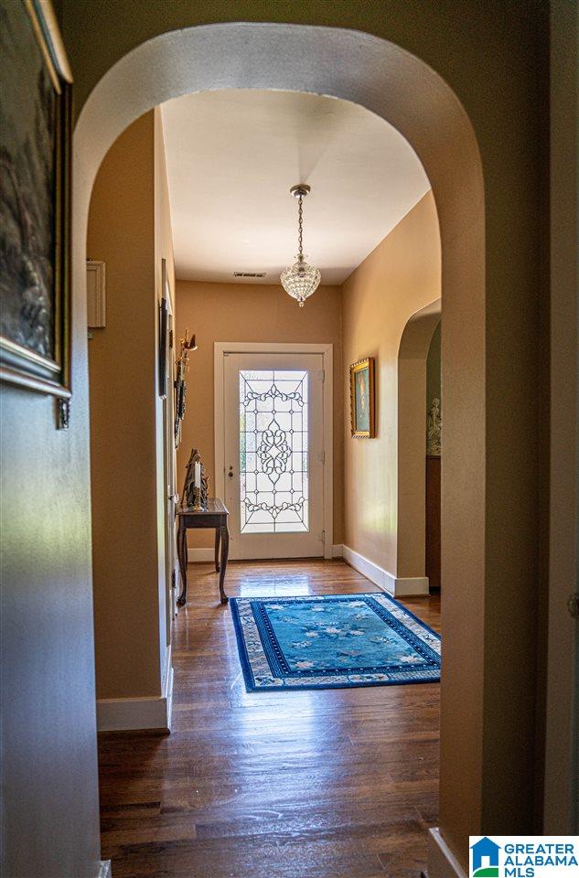 557 Shades Crest Road Birmingham, AL 35226 - Photo 5 of 41