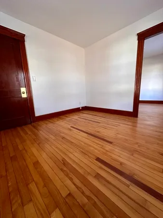 $2,100 | 58 Oxford Street North, Unit 1, Auburn, MA 01501