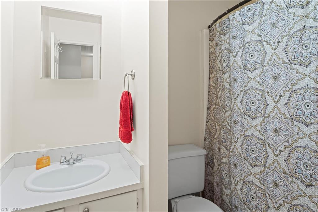 4844 Tower Road, Unit A Greensboro, NC 27410 - Photo 26 of 50