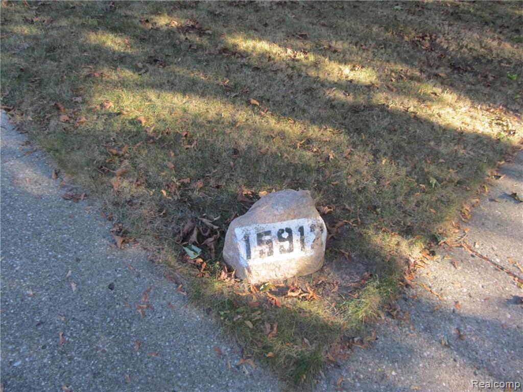 15912 Ashton Road Detroit, MI 48223 - Photo 4 of 26 IMG_0038.JPG