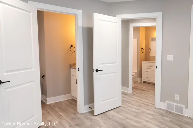 $349,900 | 501 South Sullivan Avenue, Fremont, MI 49412