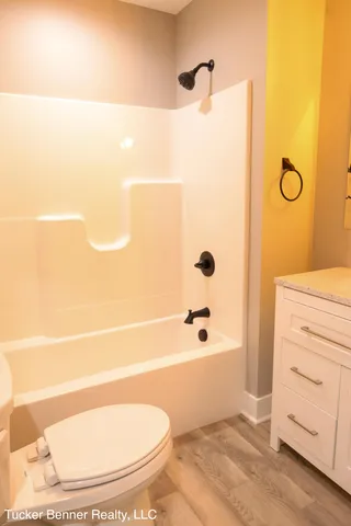 $349,900 | 501 South Sullivan Avenue, Fremont, MI 49412