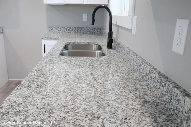 $349,900 | 501 South Sullivan Avenue, Fremont, MI 49412