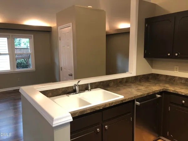 $1,395 | 3345 Mill Run, Raleigh, NC 27612