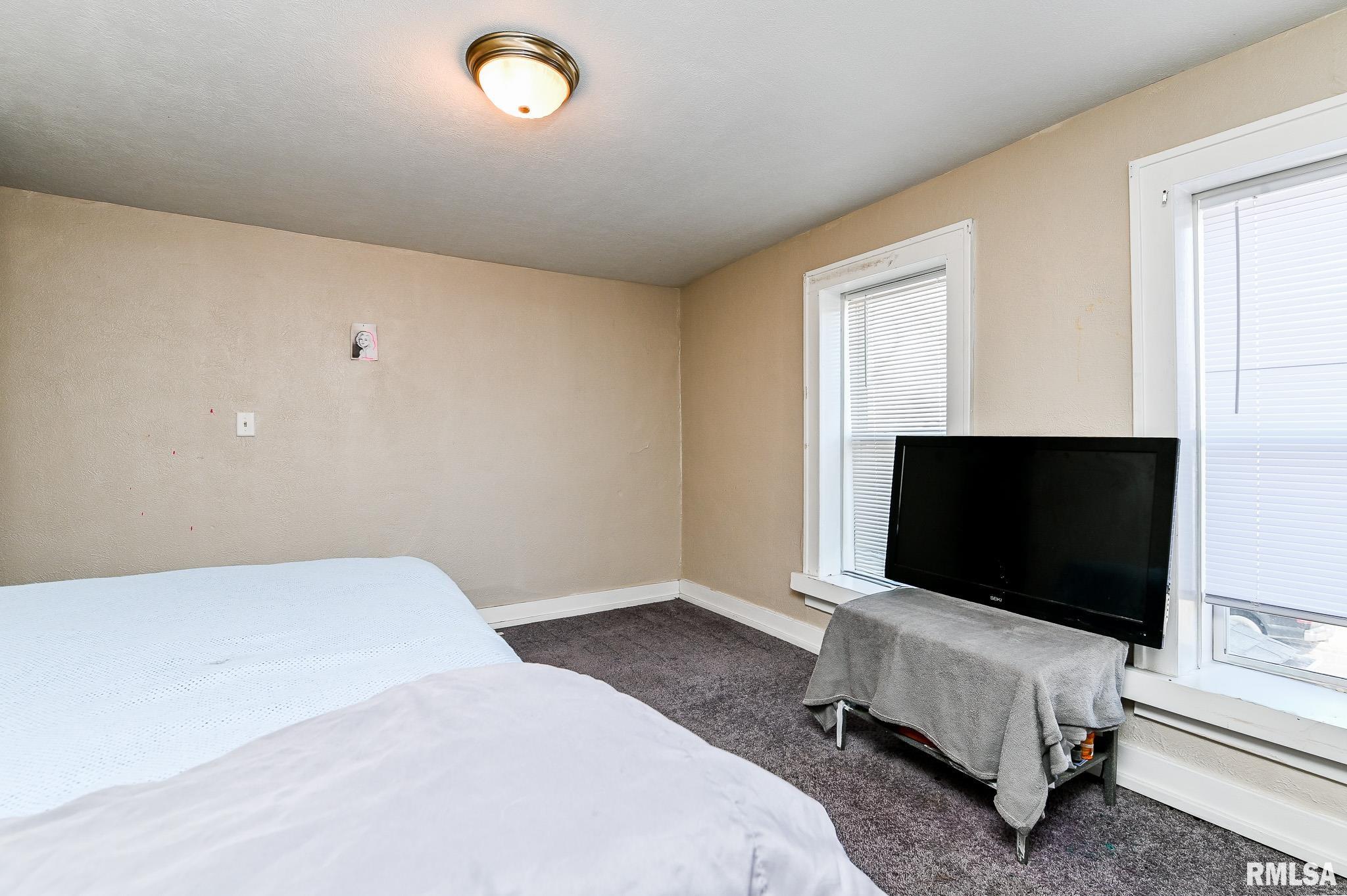 352 Catherine Street Pekin, IL 61554 - Photo 40 of 45