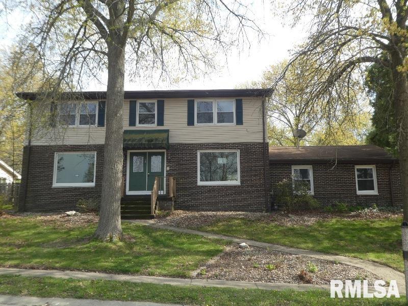 54 Pine Cove Springfield, IL 62712 - Photo 1 of 27 Gallery Image 1