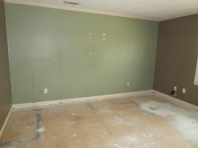 54 Pine Cove Springfield, IL 62712 - Photo 15 of 27 Gallery Image 15