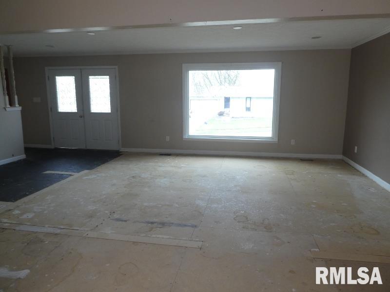 54 Pine Cove Springfield, IL 62712 - Photo 2 of 27 Gallery Image 2