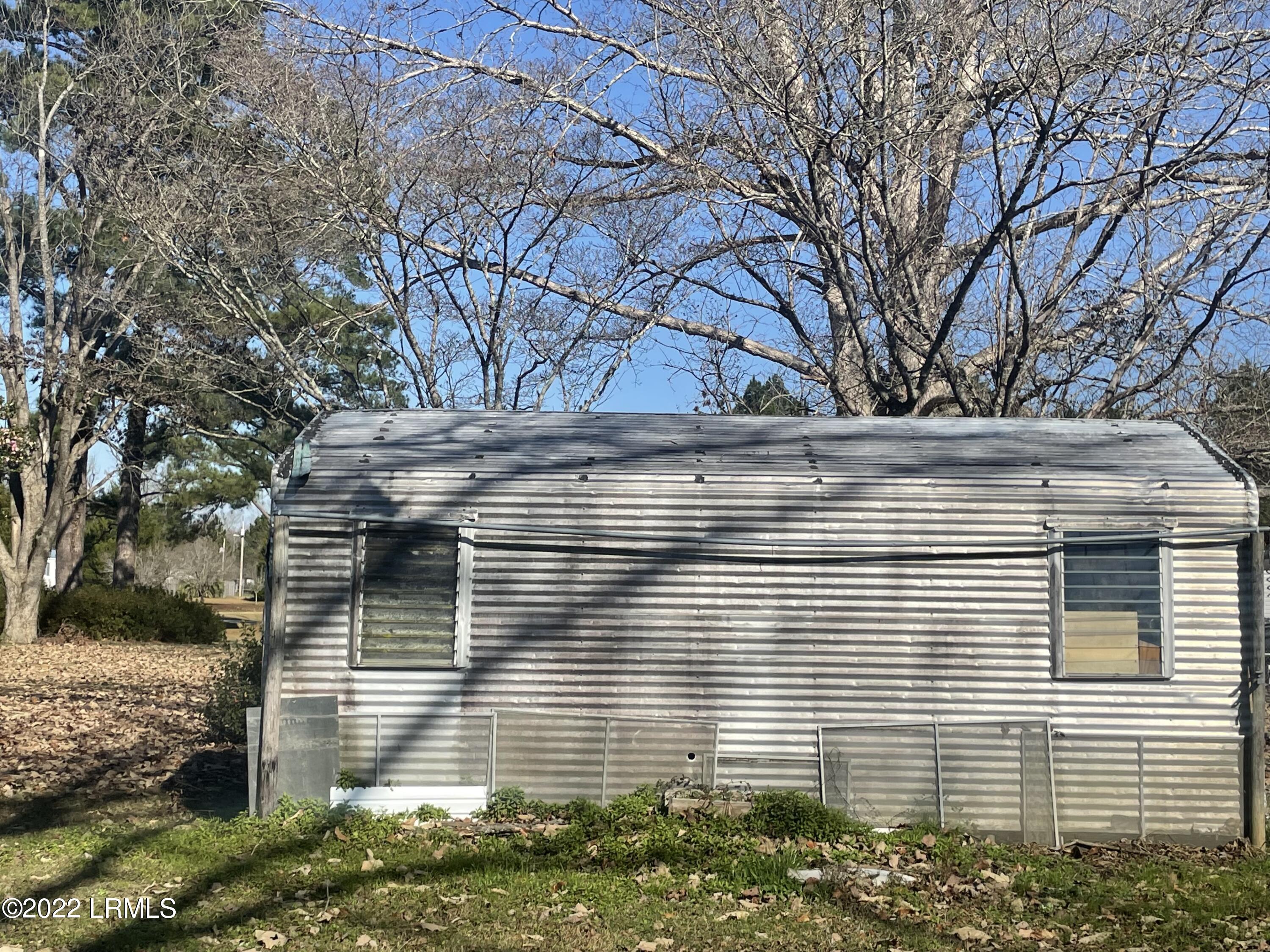 3477 Colston Road Bamberg, SC 29003 - Photo 7 of 21 A649818E-23FA-4F38-96A9-3CDECD56C172