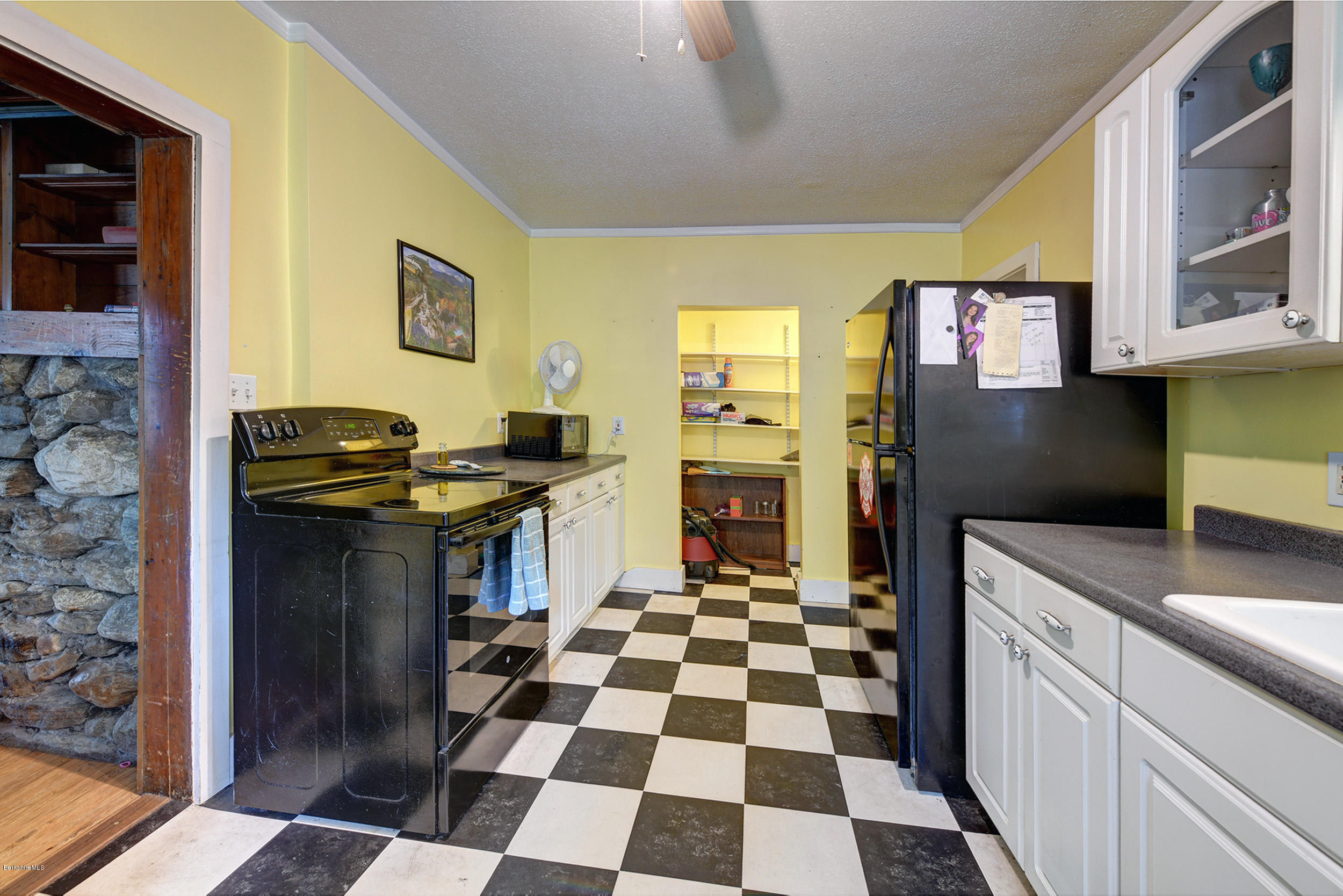 1332 East Otis Road Otis, MA 01029 - Photo 11 of 18 222 Kitchen