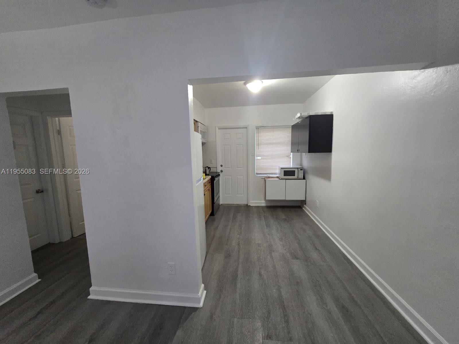 2729 Northwest 47th Street Miami, FL 33142 - Photo 20 of 44