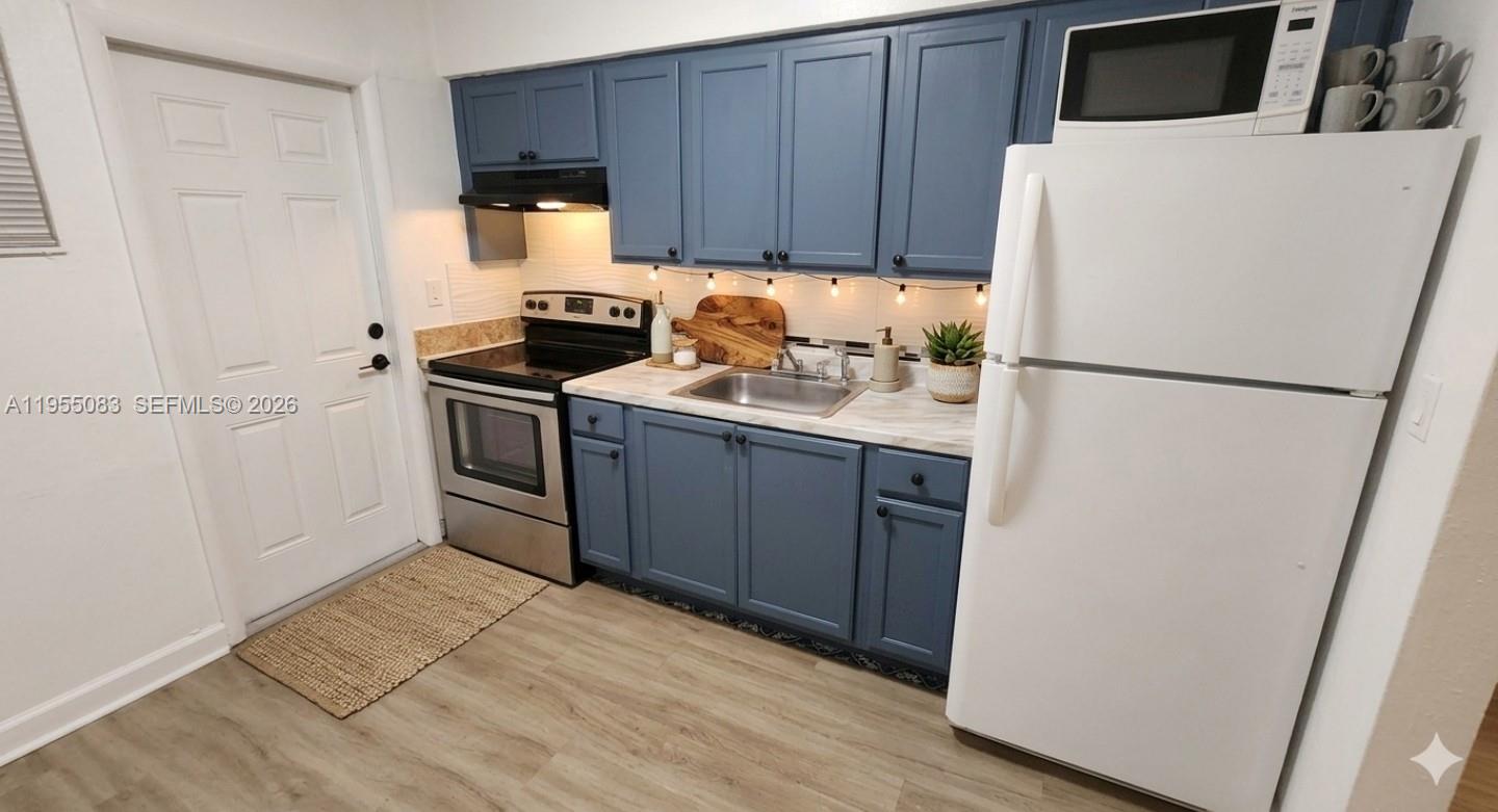 2729 Northwest 47th Street Miami, FL 33142 - Photo 3 of 44 VIRTUALLY STAGED