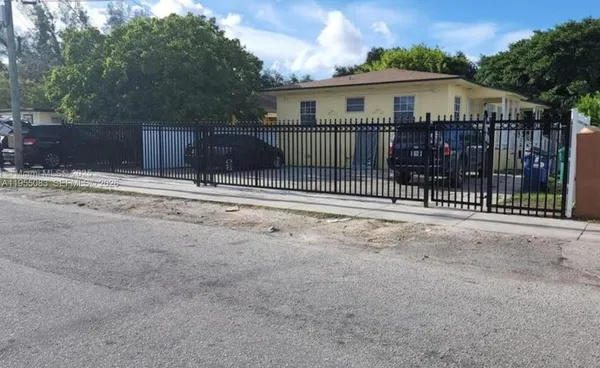 $789,900 | 2729 Northwest 47th Street, Miami, FL 33142