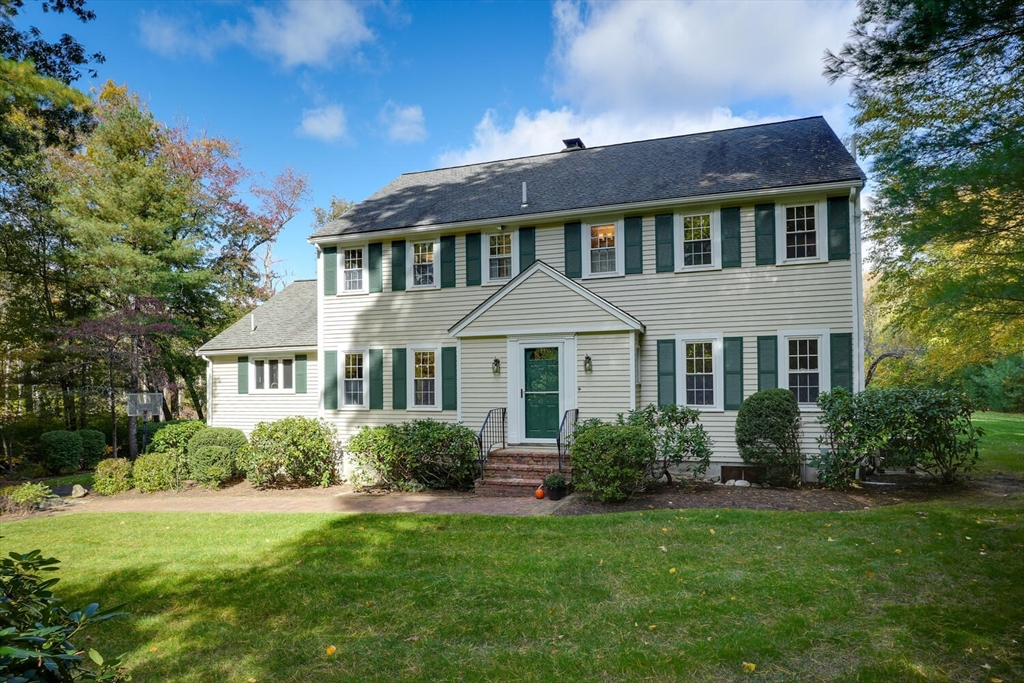 32 Saddlebrook Road Sherborn, MA 01770 - Photo 1 of 40 Gallery Image 1